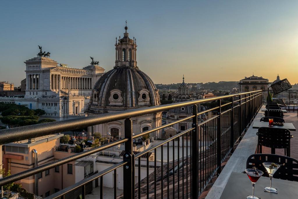 H10 Palazzo Galla